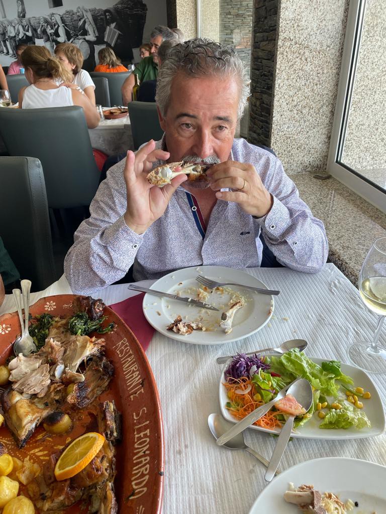 f384056b-188b-47f5-9d69-4674851cdced